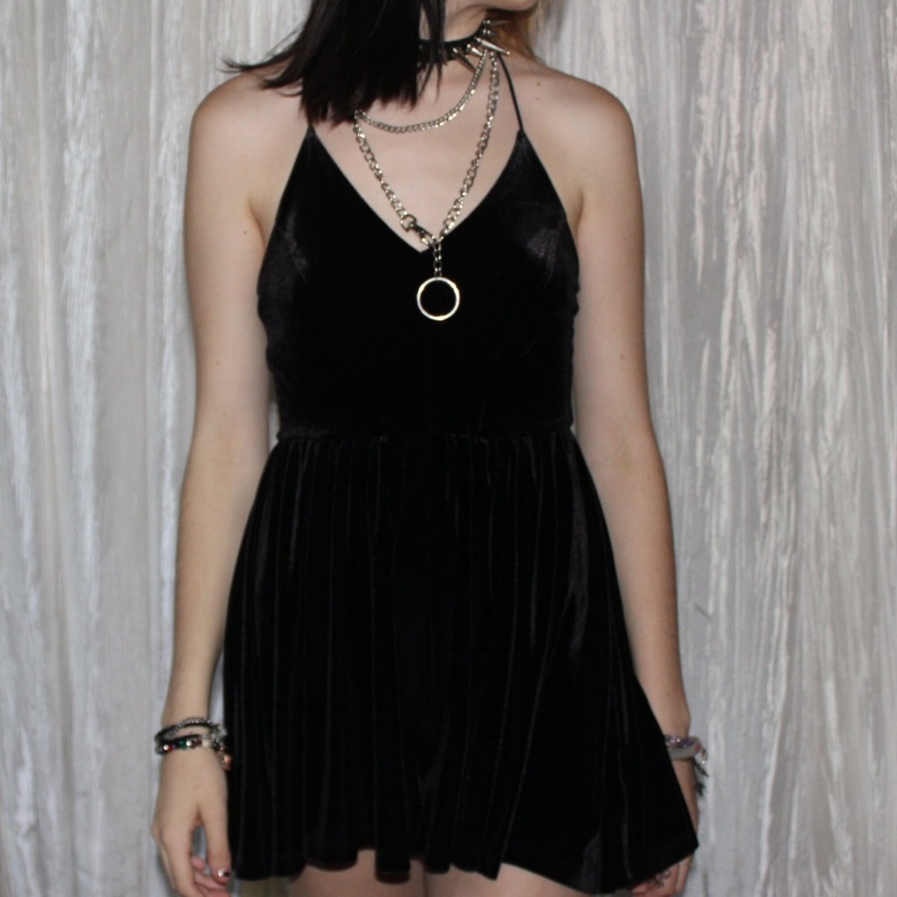 🎱VELVET ROMPER🎱